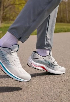 Mizuno WAVE RIDER 25 - Laufschuh Neutral - Oyster Mushroom/black/ignition Red -Mizuno 3d8de44557dc4cc09a0fa93d263e5c28